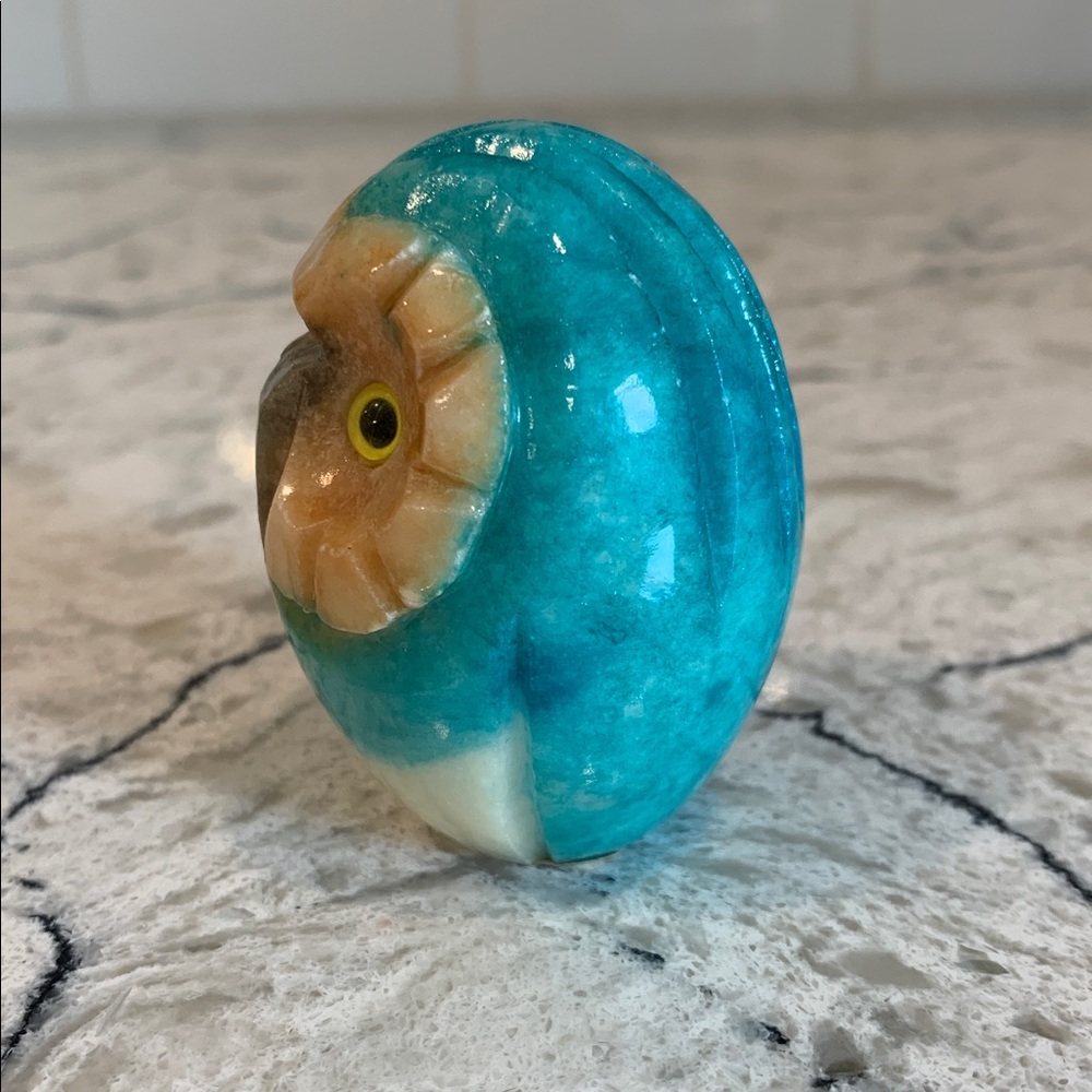Alabaster Owl - Picture 4 of 6